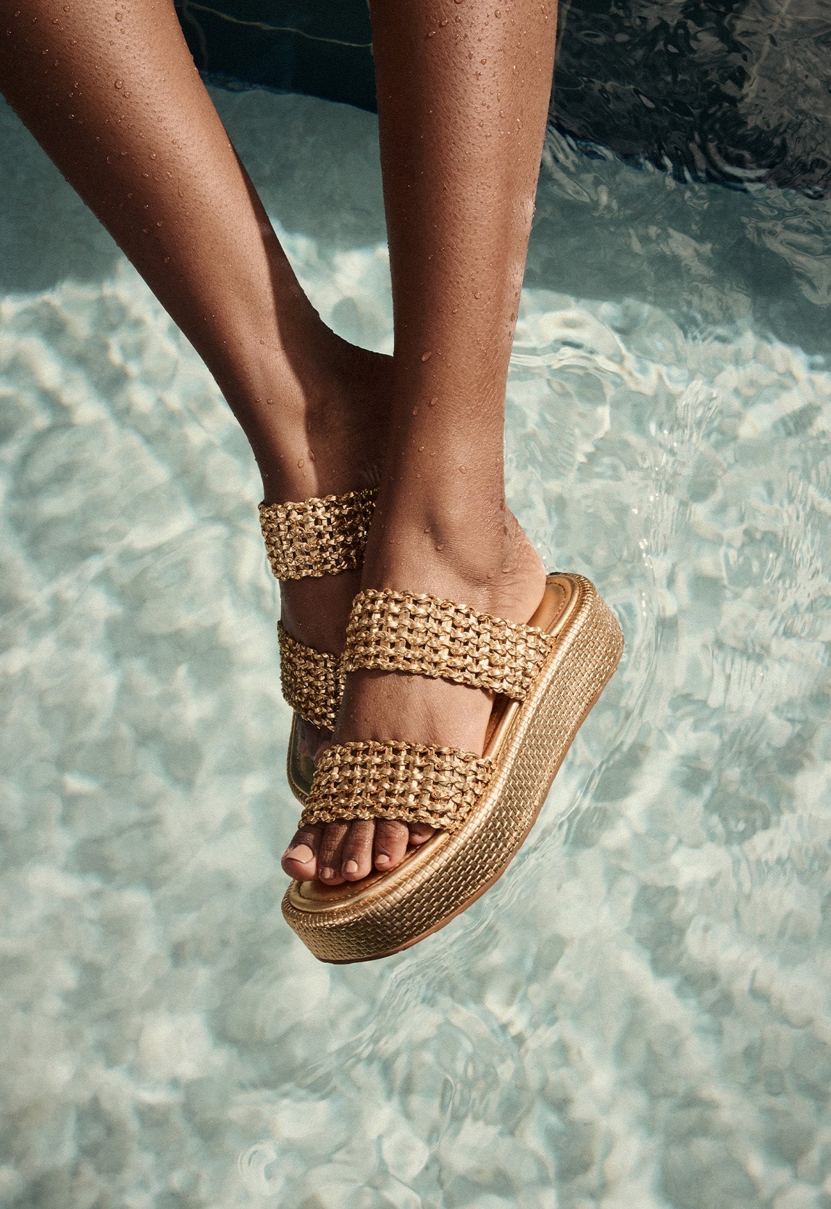 Aberdeen Flatform Sandal - Schutz Shoes