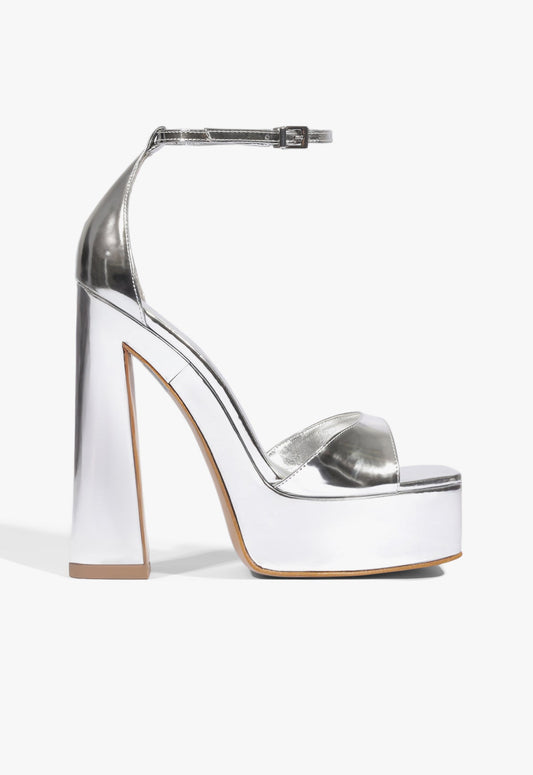 Tate Platform Metallic Sandal 5 Silver Metallic - Schutz Shoes