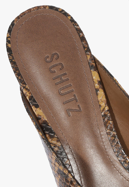 Loren Mid Leather Pump - Schutz Shoes
