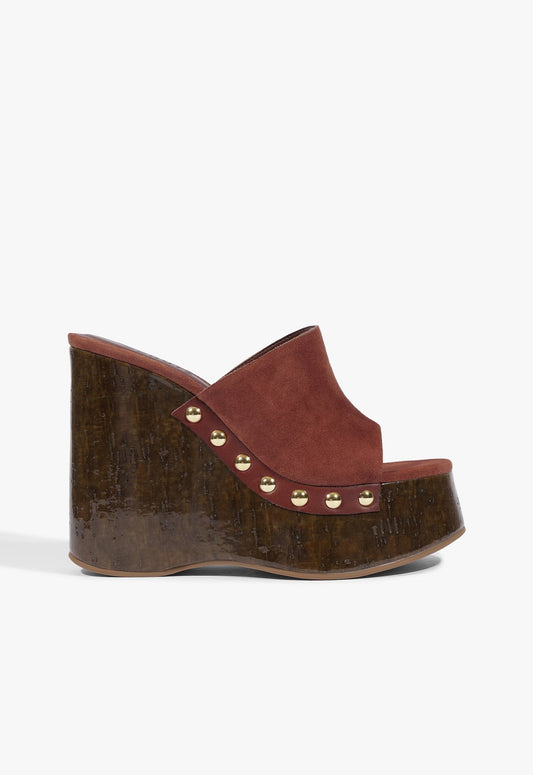 Dalle Studs Suede Sandal 5 Warm Toffee Nubuck - Schutz Shoes