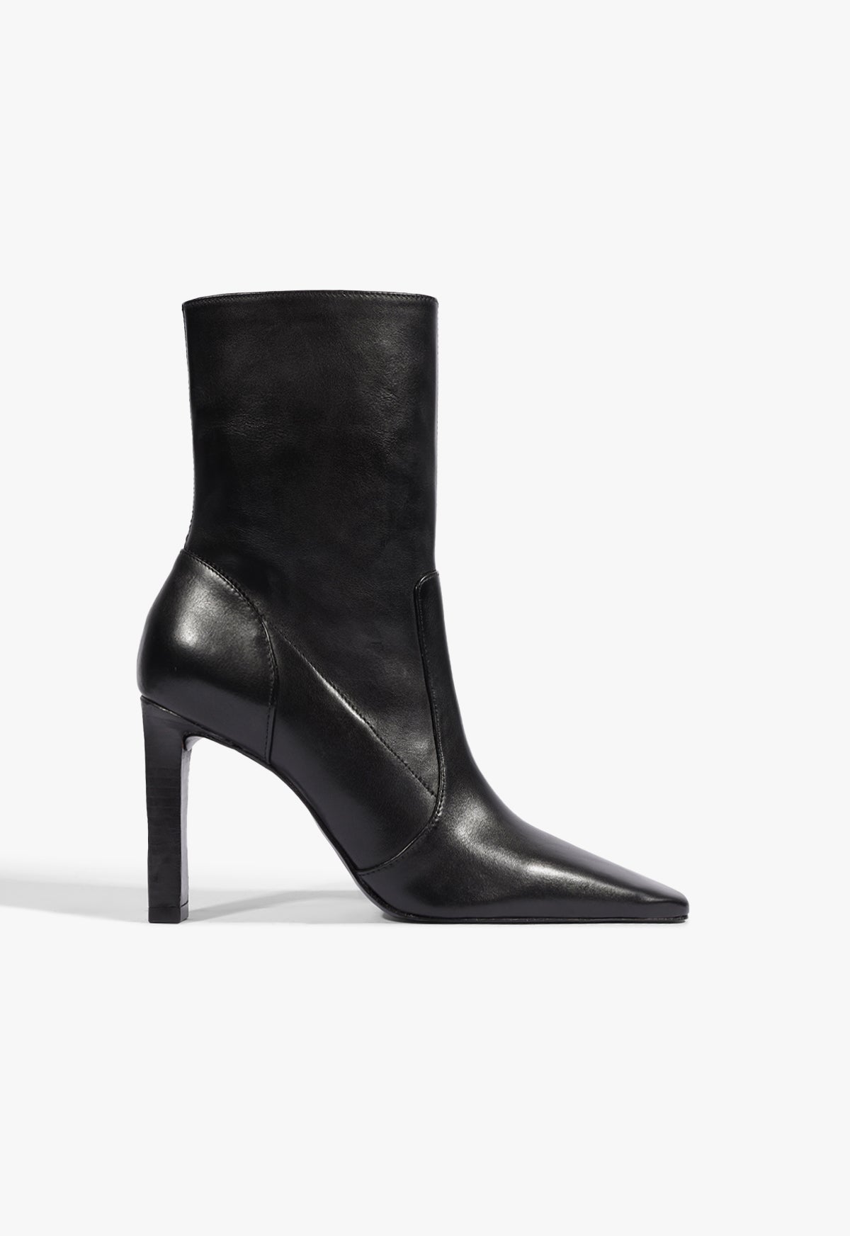 Ulla Leather Bootie 5 Black Leather - Schutz Shoes